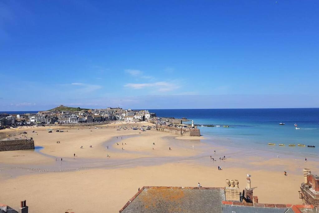 Villa High Quality Detached House With Parking St. Ives Extérieur photo