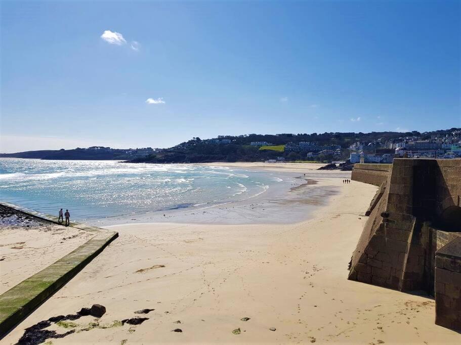 Villa High Quality Detached House With Parking St. Ives Extérieur photo